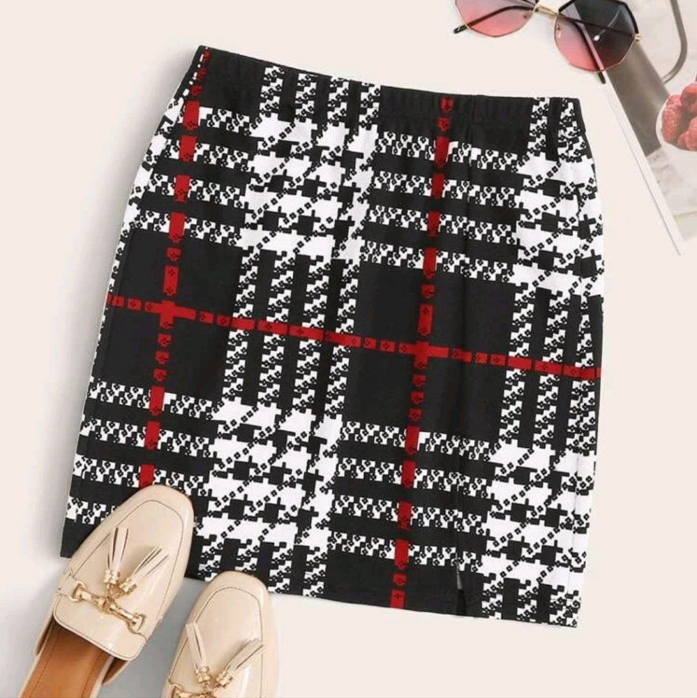 Paid high rise mini skirt